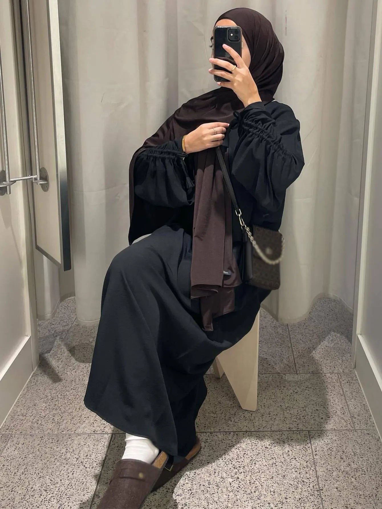 Elegant Abaya Dress – Modest Lace-Up Sleeve Kaftan Robe for Women